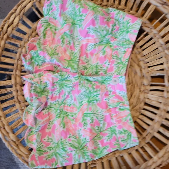 Lilly Pulitzer Women's Vibrant Pink and Green Shorts - Picture 3 of 4